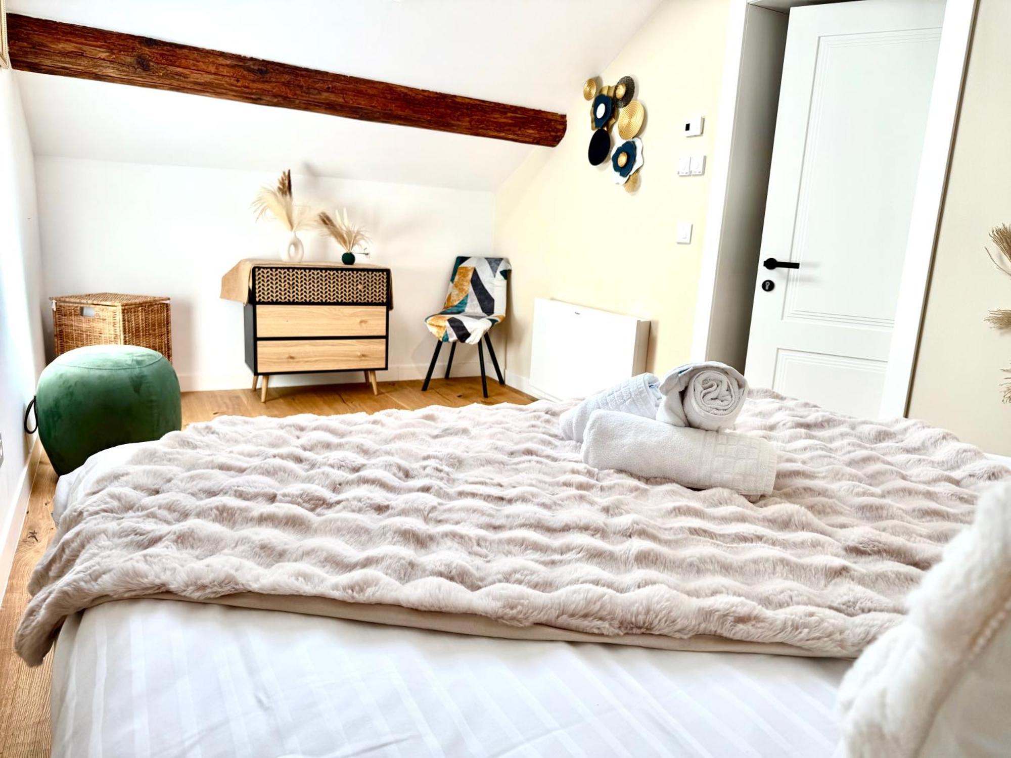 Hotel Particulier Adult Only Les Reveries Du Clos Spa Degustation Et Diner Sur Reservation بومارد المظهر الخارجي الصورة