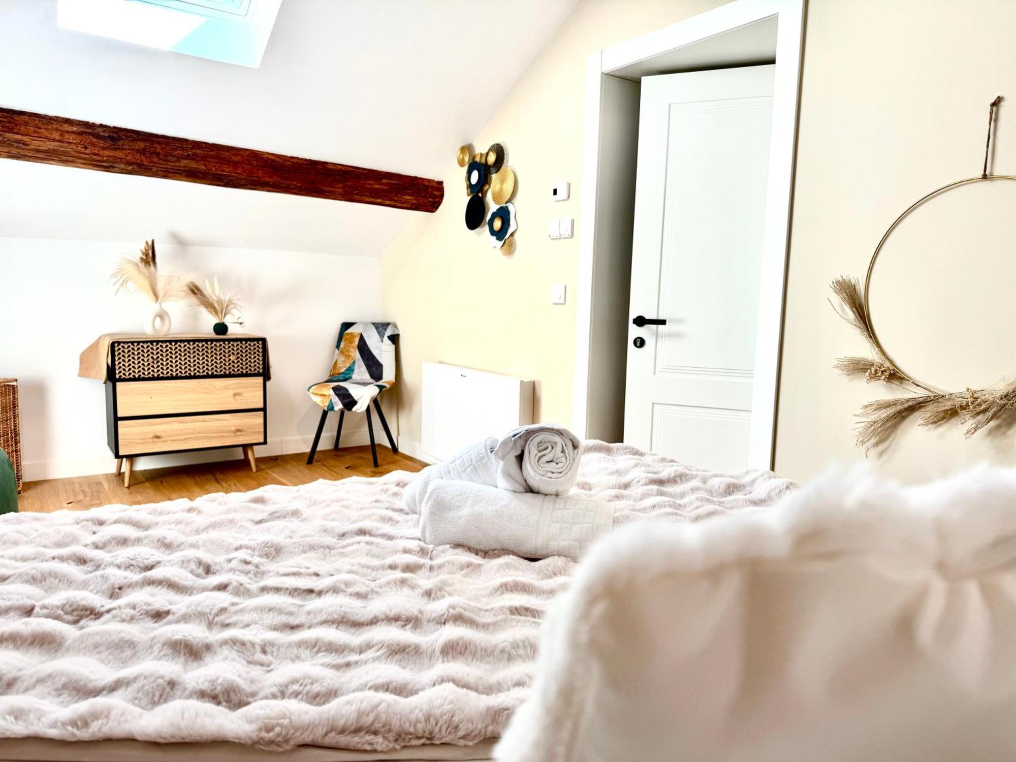 Hotel Particulier Adult Only Les Reveries Du Clos Spa Degustation Et Diner Sur Reservation بومارد المظهر الخارجي الصورة